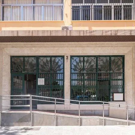 Διαμέρισμα Cozy And Comfortable *