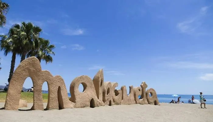 Cozy And Comfortable Μάλαγα